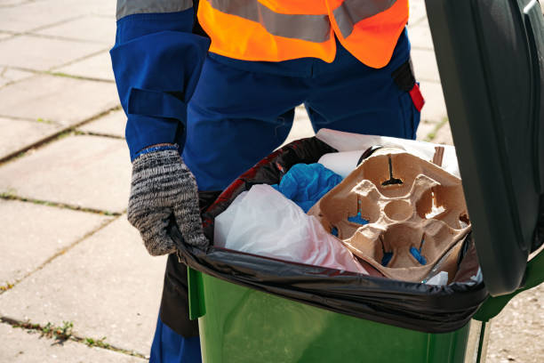 Best Yard Waste Removal  in Shawano, WI